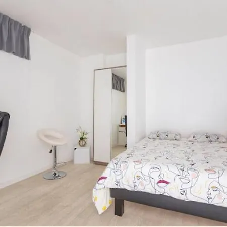 Homestay szállás Privee Face A La Gare